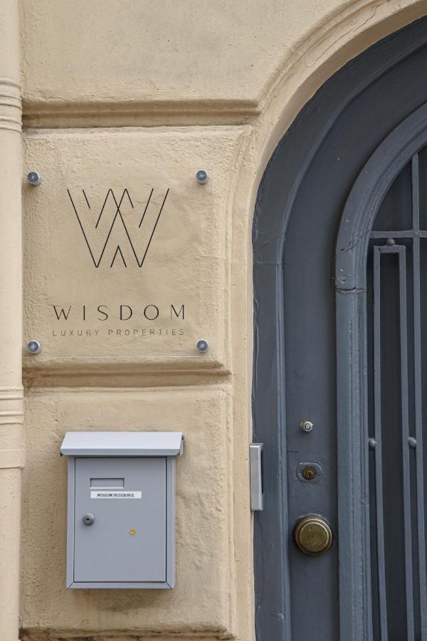Wisdom Residence Luxury Apartments At Plaka Athènes Extérieur photo